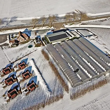 Hotelhuisje #b Warmenhuizen