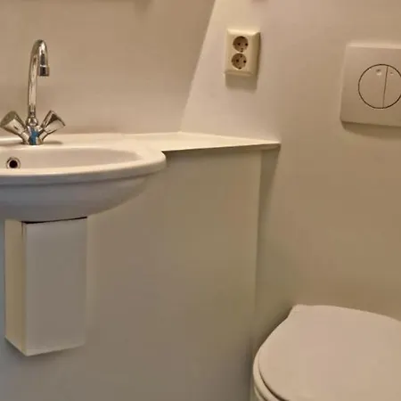 Hotelhuisje #b Holiday home