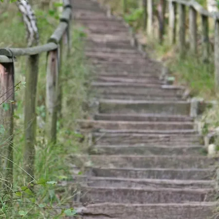 Hotelhuisje #b Σπίτι διακοπών Warmenhuizen