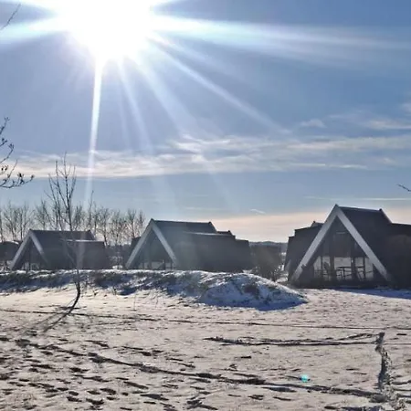 Hotelhuisje #b Semesterbostad Warmenhuizen